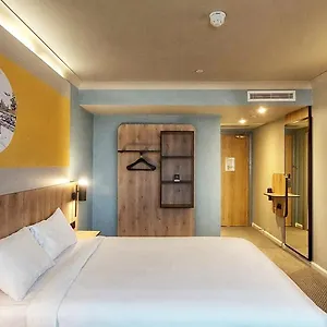 London Heathrow 4*, Slough Reino Unido